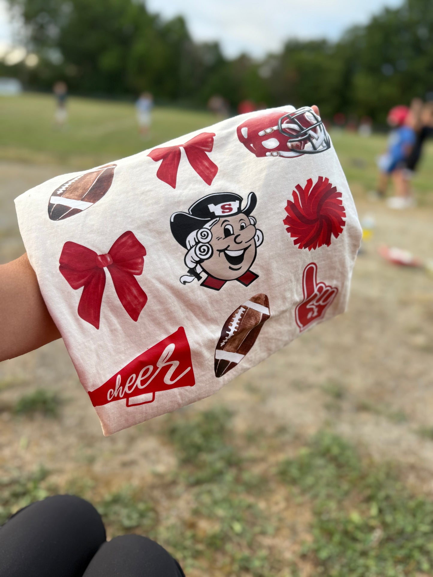 Salem Quaker Football — Football & Bows